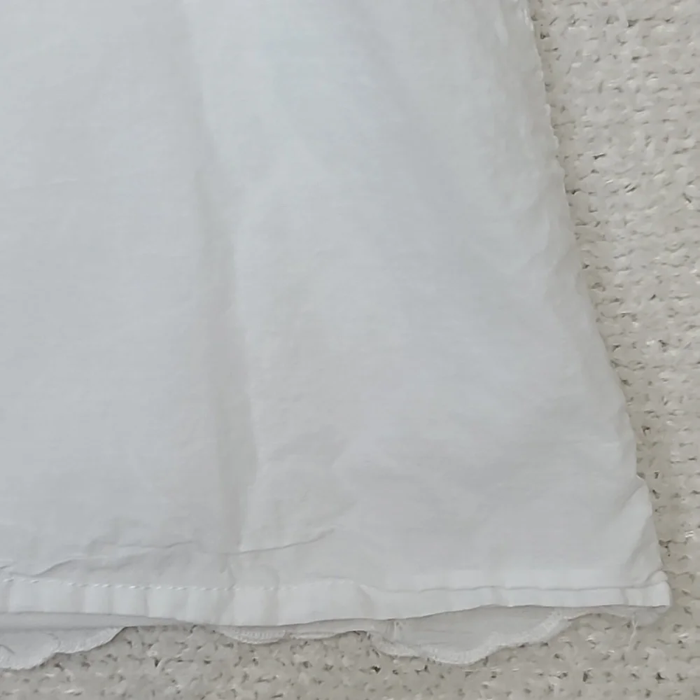 Japna Eyelet Lace Button Front V Neck Scalloped Hem Blouse/Tank Top in White